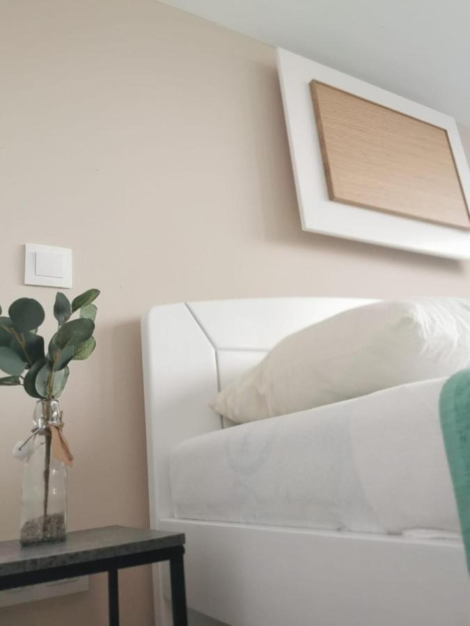 Apartments Vero Orebic Ngoại thất bức ảnh