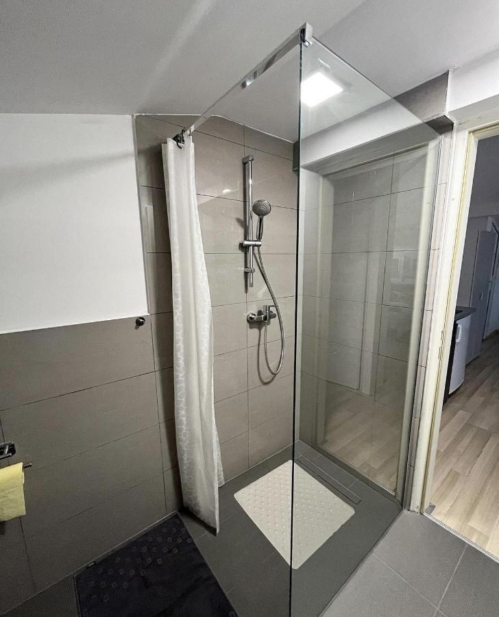 Apartments Vero Orebic Ngoại thất bức ảnh