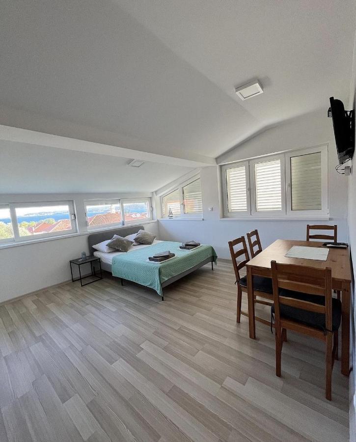 Apartments Vero Orebic Ngoại thất bức ảnh